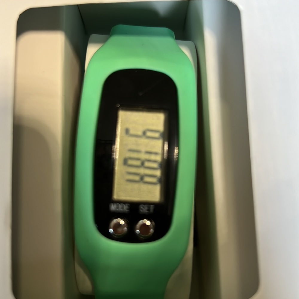Activity Tracker - Picture 4 of 6